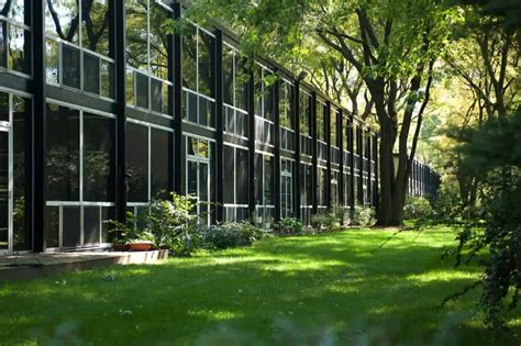 The Ludwig Mies van der Rohe Architecture Legacy in Detroit: Lafayette Park