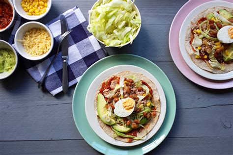 Crunchy Tortilla Tostada With Tuna The Tortilla Channel