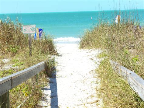 Indian Rocks Beach Florida Looks Like Out Walkway To The Beach Indian Rocks Beach Florida