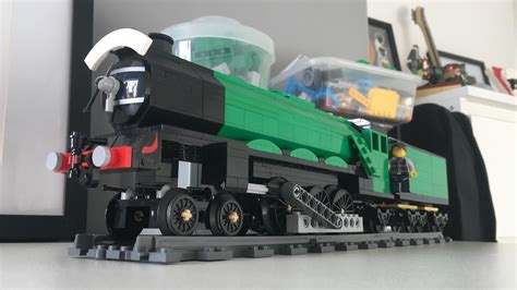 Lego flying Scotsman : r/LEGOtrains