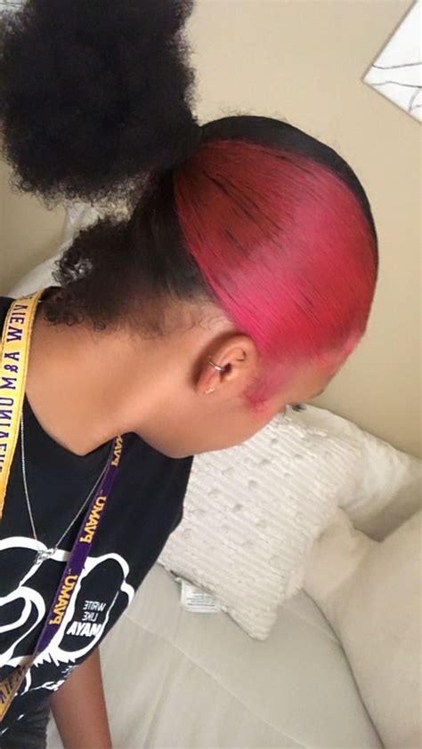 Pink skunk stripe | Hair stripes, Hair color streaks, Dyed natural hair