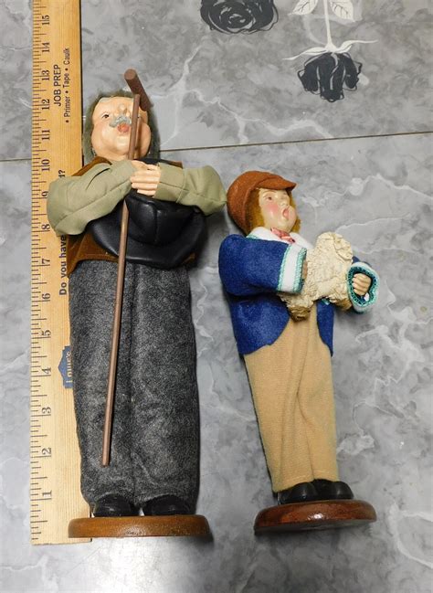 Vintage Victorian Christmas Caroler Collectable Christmas - Etsy