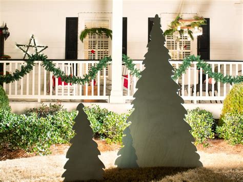 DIY Outdoor Christmas Deer: How to Create a Festive Display in Your ...