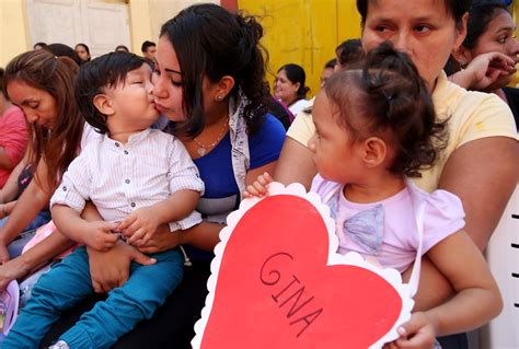 Fotogaler A As Se Celebr D A De La Madre En Penal De Chorrillos