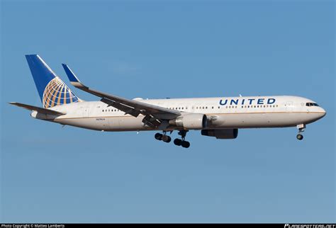 N674ua United Airlines Boeing 767 322erwl Photo By Matteo Lamberts