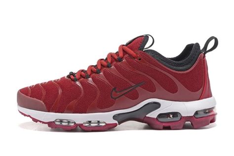 Nike Air Max Plus Tn Ultra Universität Rotschwarz Weiß 898015 600 Herrenschuhe Nike Air 1