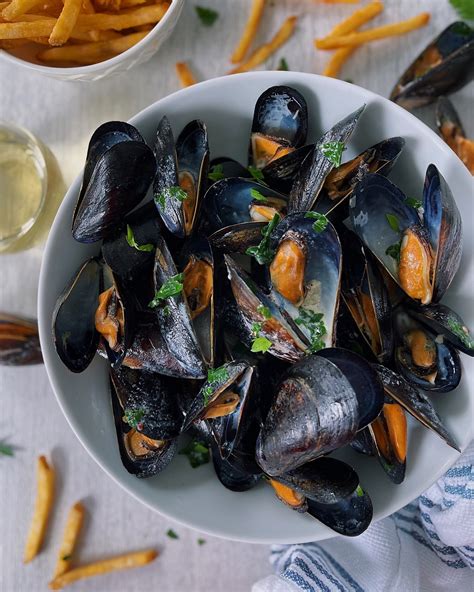 Moules Frites — Daniela's Dish