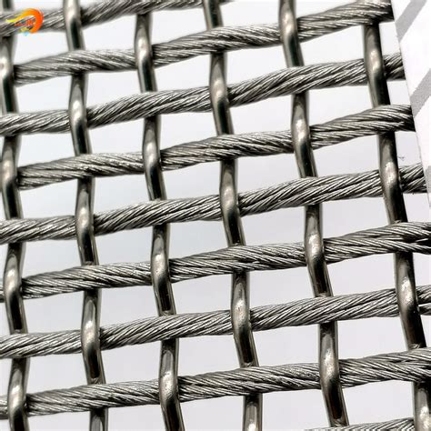 China Cheap Price Aluminium Chain Link Screen Square Decorative