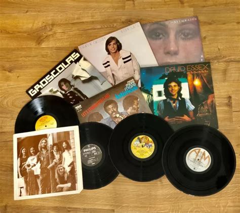 LOT DE 20 disques Vinyles 33 tours pour décoration ou écouter EUR 26