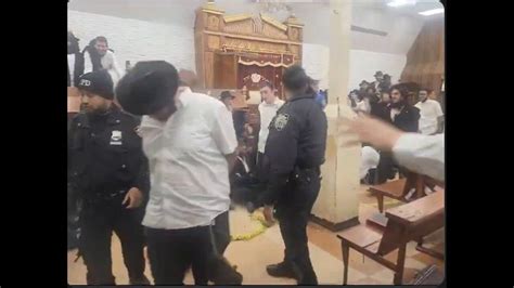 JEWISH CHABAD HEADQUARTERS RAIDED IN BROOKLYN, - One News Page VIDEO