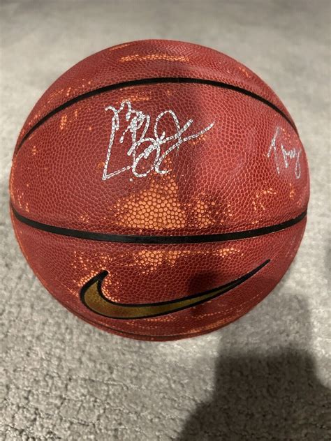 Lebron James Signed Basketball Early Autograph Jsa Certified Auto Very