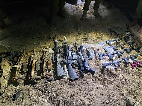 Israel Incauta 30 Armas De Contrabando En La Frontera Con Jordania