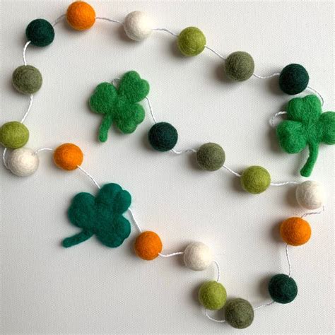 St Patrick Decor Green Garland St Patrick Day Garland Mantle