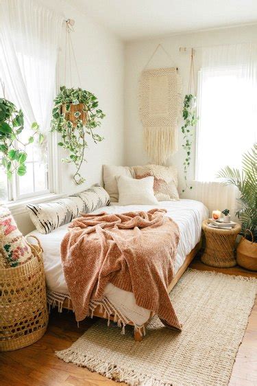 Plant Themed Bedroom Ideas And Inspiration Hunker