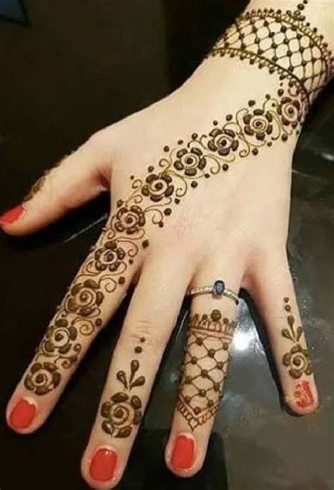 Simple And Beautiful Hariyali Teej Mehendi Designs Herzindagi