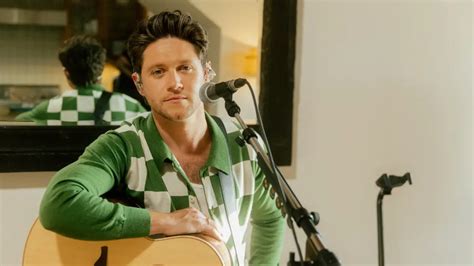 On A Night Like Tonight Watch Niall Horan S Vevo Extended Plays THP