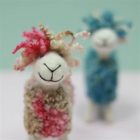 Pink Sheep Needle Felting Kit With Art Yarn Lincolnshire Fenn Crafts