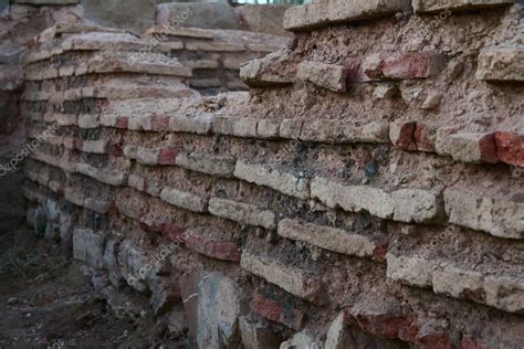 La Antigua Muralla Que Los Arque Logos Han Encontrado