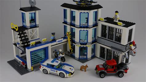 Lego City Police Station 60141 Let S Play Youtube