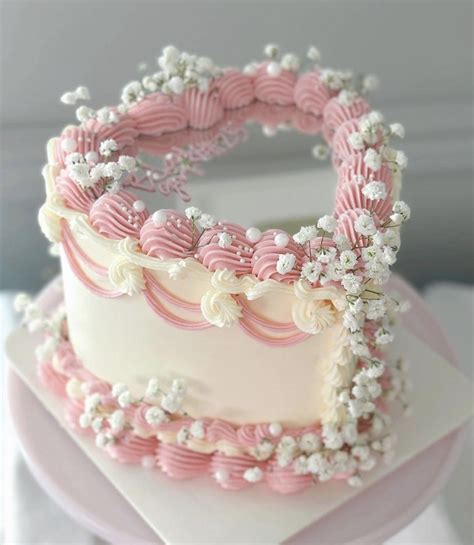 15 Pink Heart Cake Designs You Will Love