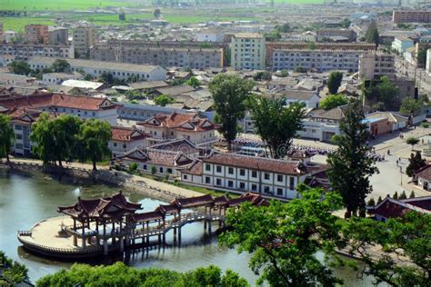 Cityscape, Sariwon, North-Korea Editorial Photography - Image of monument, juche: 48035447