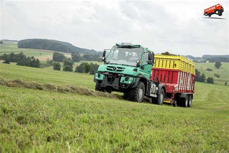 Mercedes Benz Presents Unimogs And Special Trucks At Agritechnica 2015