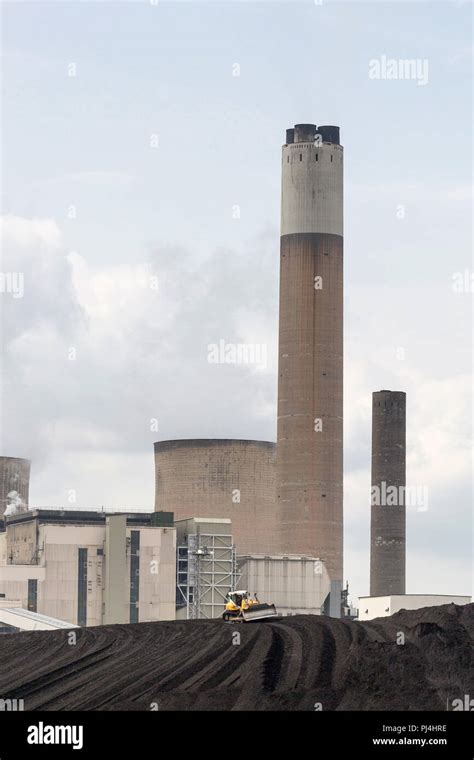 Ratcliffe On Soar Power Station Nottinghamshire Uk Stock Photo Alamy