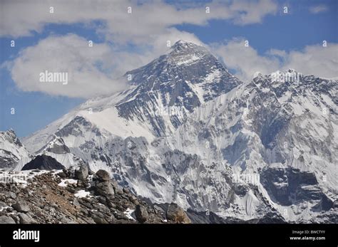 Salita Del Monte Everest Immagini E Fotografie Stock Ad Alta