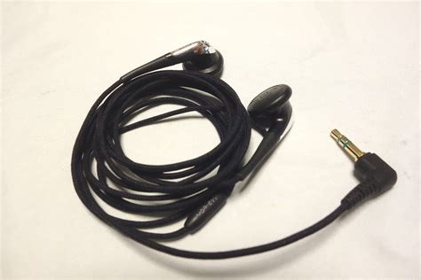 Yahoo オークション SONY MDR E931LP B ブラック NUDE インナーイヤ