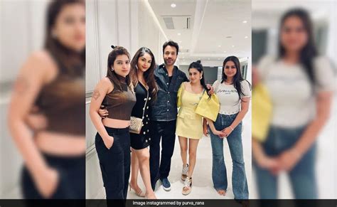 After Bigg Boss 17 Eviction Vicky Jain Parties With Isha Malviya Ayesha Khan And Sana Raees Khan