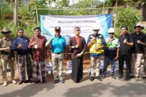 Dua Ruas Jalan Ke Destinasi Wisata Gunung Api Purba Mulai Diperbaik