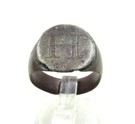 Époque des croisés médiévaux Bronze Bague avec initiale H Catawiki