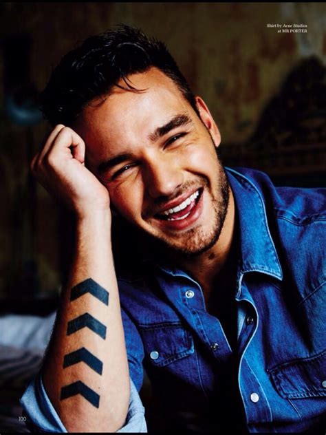 Liam Payne Smiling With Teeth 2022