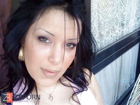 Porte Le Hijab Au Bled Mais Vrai Salope Dans La Cite ZB Porn