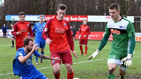 Fu Baall Oberliga Westfalia Rhynern Unterliegt Dem Sc Paderborn Ii Mit