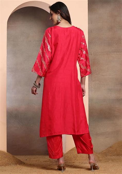 Buy Women Fuchsia Pink Floral Embellished Brocade Kurta Set With Pants