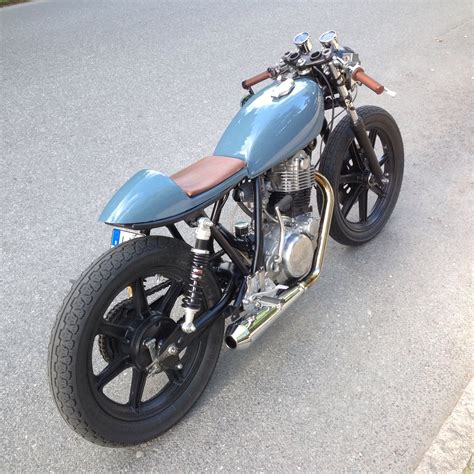 1983 Yamaha Sr400 Cafe Racer Dorotea” Bikebound