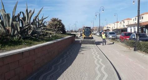 Fiumicino Cini Via Alla Pulizia Straordinaria Delle Spiagge