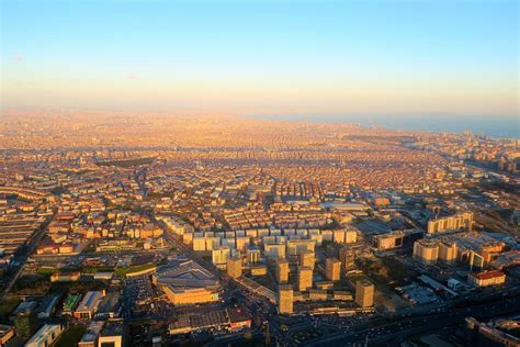 city buildings architectural  photo  pixabay