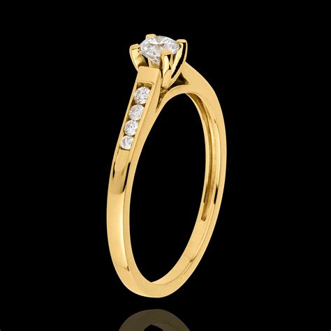 Solitaire Or Jaune 18 Carats Altesse Diamant 0 20 Carat Bijoux Edenly