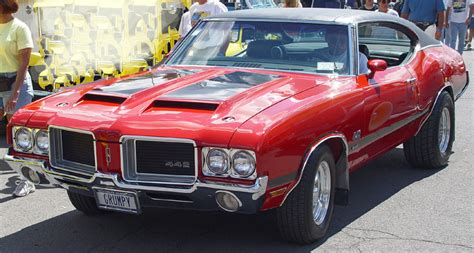 Oldsmobile 442 - Photos, News, Reviews, Specs, Car listings