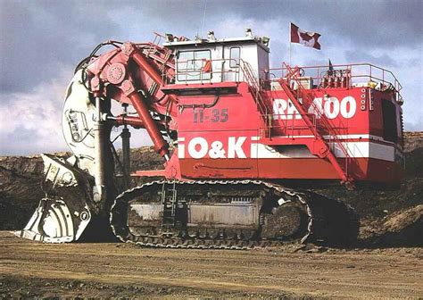 11 Of The World S Biggest Mining Excavators