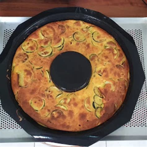 Clafoutis L Ger Aux Courgettes Et Fromage De Ch Vre Guy Demarle