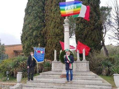 Castelnuovo Berardenga Commemorazione Delleccidio Del 1944 A Scalvaia