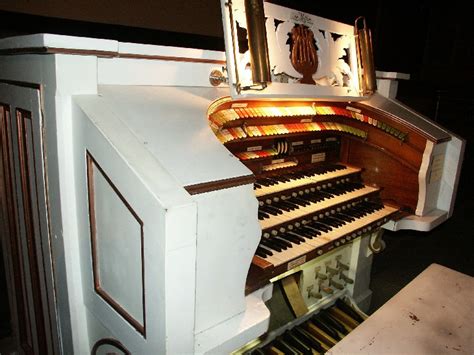 Moller Theatre Organ