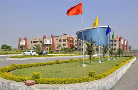 Manav Rachna University Faridabad Courses Fees