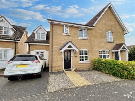 Blackbird Way Stowmarket Ip Bed Semi Detached House For Sale