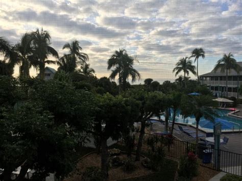 Surfrider Beach Club Updated 2018 Prices And Condominium Reviews