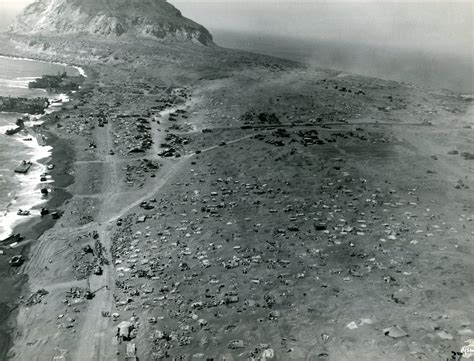 Aerial View Of Marine Corps Beachhead Iwo Jima 1945 Flickr