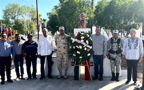 Conmemoran Aniversario Del Natalicio De Jos Mar A Morelos Y Pav N